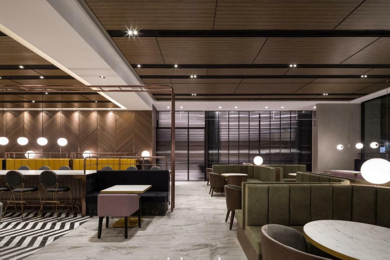 Lakeshore Hotel Tajnan Kültér fotó
